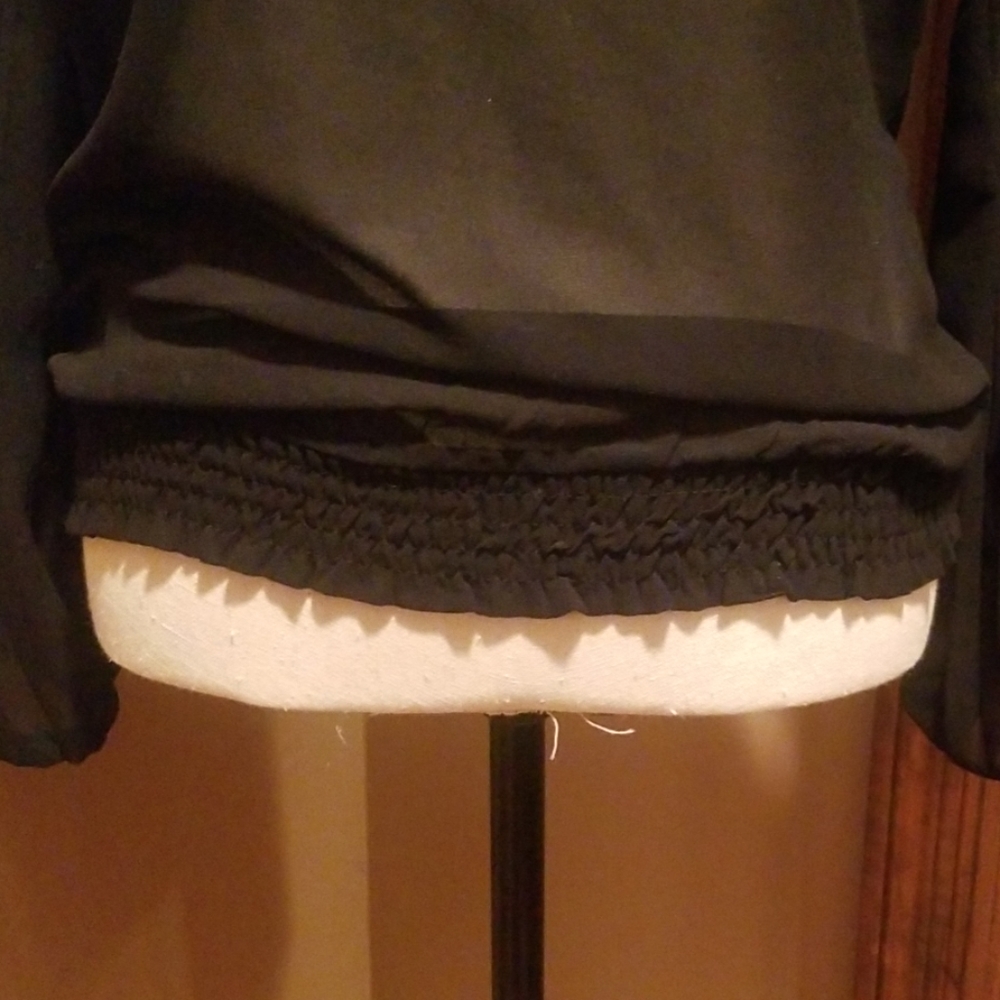 Blouse - Picture 3 of 6